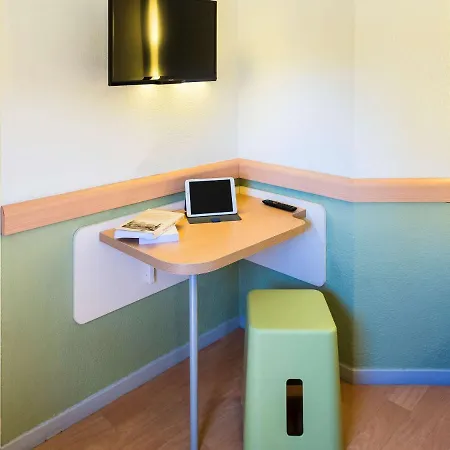 Ibis Budget Est Mediterranee A9 / A75 Hotel