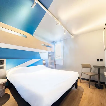 Ibis Budget Est Mediterranee A9 / A75 2*