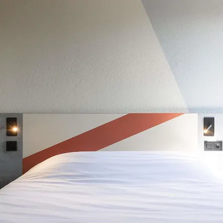 Ibis Budget Est Mediterranee A9 / A75 Hotel