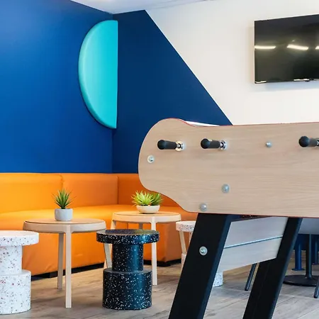 Ibis Budget Est Mediterranee A9 / A75 Hotel