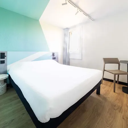 Ibis Budget Est Mediterranee A9 / A75 2*