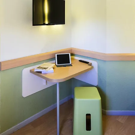 Ibis Budget Est Mediterranee A9 / A75 Hotel 2*