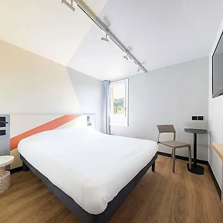 Ibis Budget Est Mediterranee A9 / A75 Ξενοδοχείο