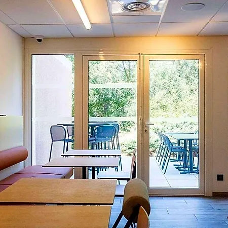 Ibis Budget Est Mediterranee A9 / A75 호텔
