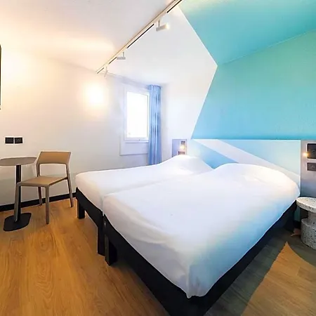 Ibis Budget Est Mediterranee A9 / A75 2*