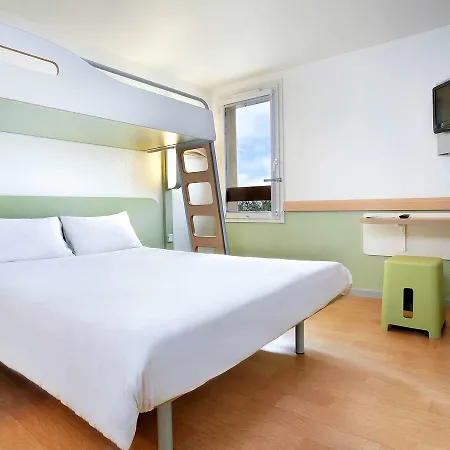 Ibis Budget Est Mediterranee A9 / A75 Hotel
